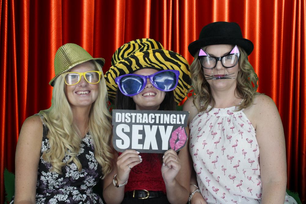 DHL South Regional Meeting | View more photos from the event at gallery.myphotoboothexperience.co.uk/u/MyPhotoBoothExperienceLtd/DHL-South-Regional-Meeting
